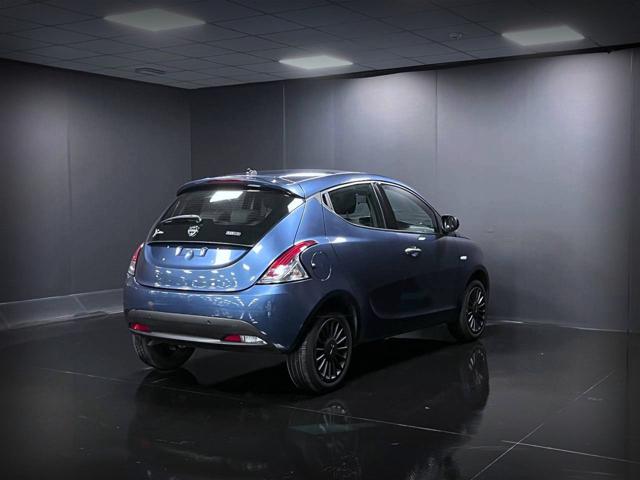 LANCIA Ypsilon usata, con Autoradio
