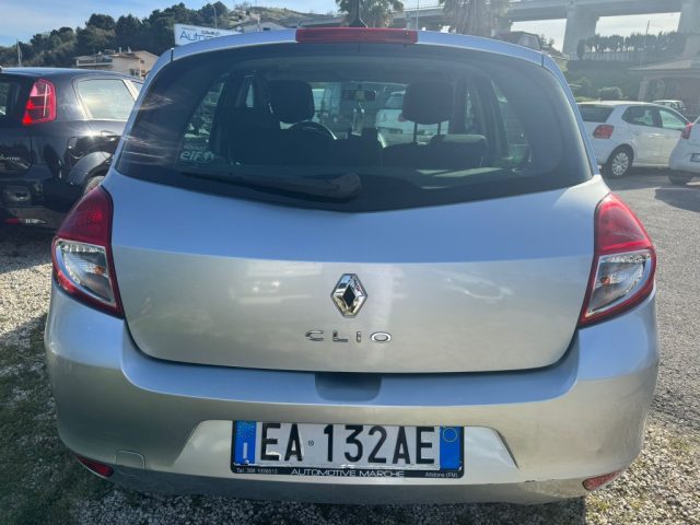 RENAULT Clio usata, con Alzacristalli elettrici