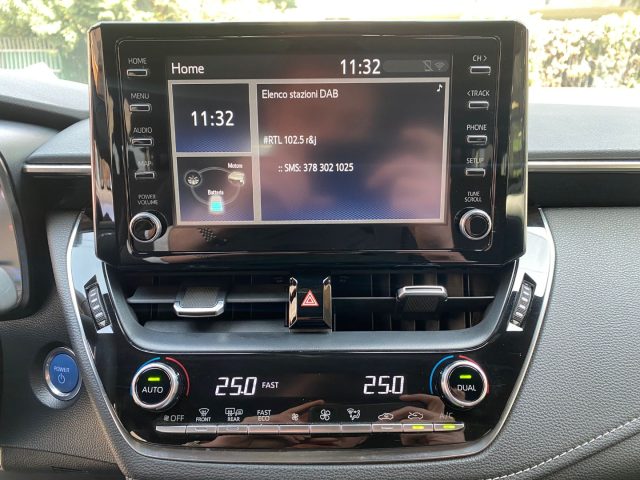 TOYOTA Corolla usata, con Controllo trazione