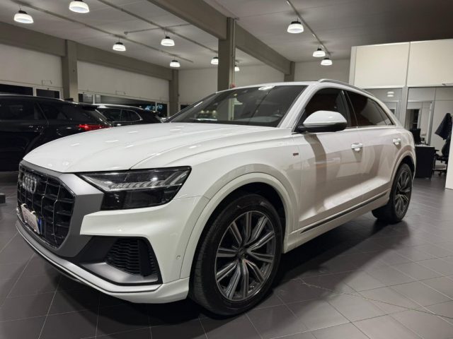 AUDI Q8 usata, con Airbag