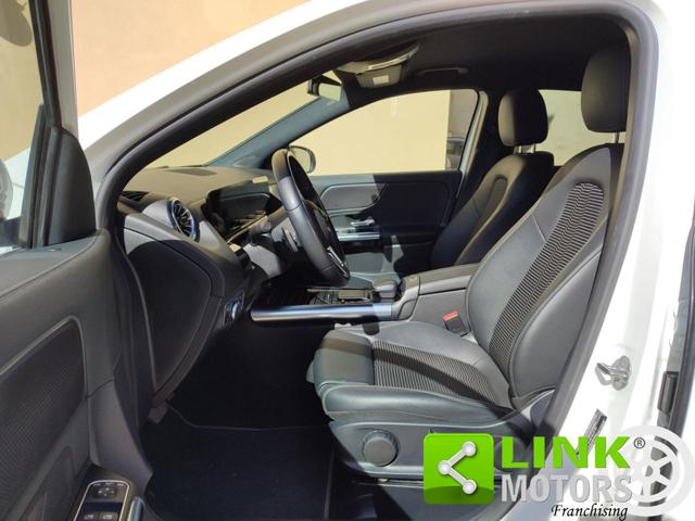 MERCEDES-BENZ GLA 200 usata 27