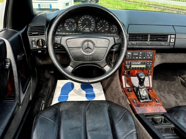 MERCEDES-BENZ SL 280 usata, con Cronologia tagliandi