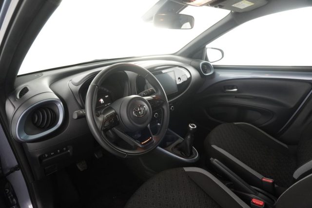 TOYOTA Aygo X usata 7
