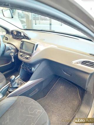 PEUGEOT 2008 usata, con Climatizzatore