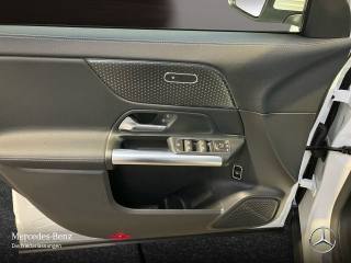 MERCEDES-BENZ EQA usata, con Servosterzo