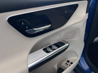 MERCEDES-BENZ GLC 300 usata, con Climatizzatore