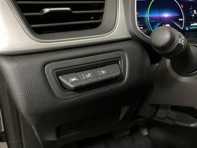 RENAULT Captur usata, con Hill holder