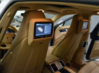 PORSCHE Panamera usata, con Autoradio