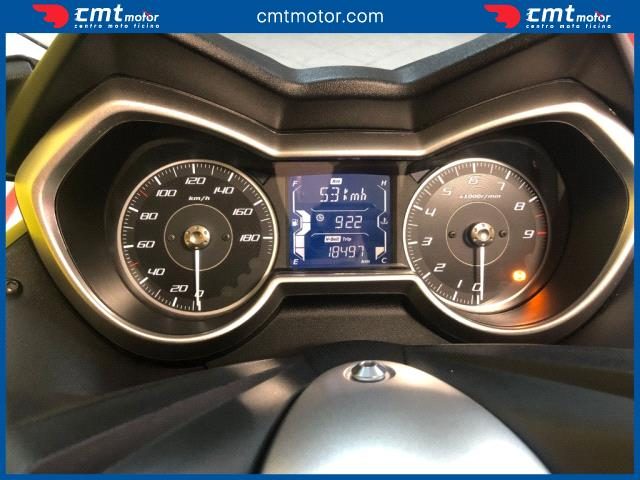 YAMAHA X-Max 400 usata 4