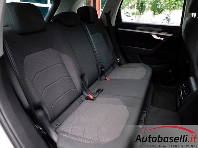 VOLKSWAGEN Touareg usata, con Volante in pelle