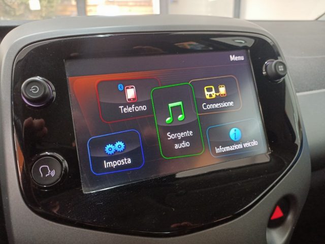 TOYOTA Aygo usata, con Bluetooth