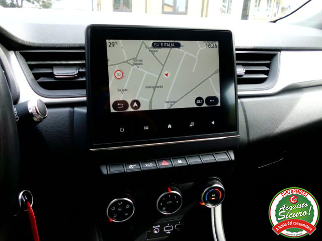 RENAULT Captur usata, con Volante in pelle