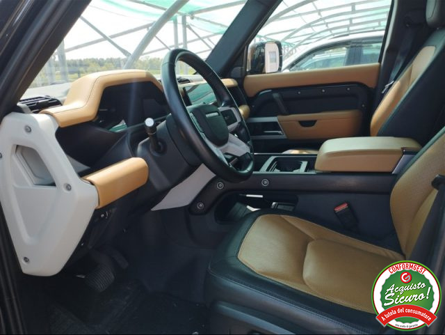LAND ROVER Defender usata, con Boardcomputer