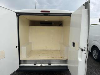 PEUGEOT Boxer usata, con Servosterzo