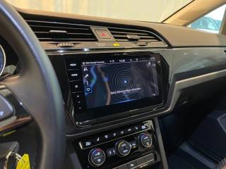 VOLKSWAGEN Touran usata, con Cronologia tagliandi