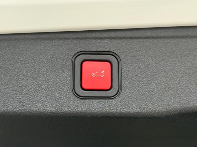 JEEP Avenger usata, con Climatizzatore