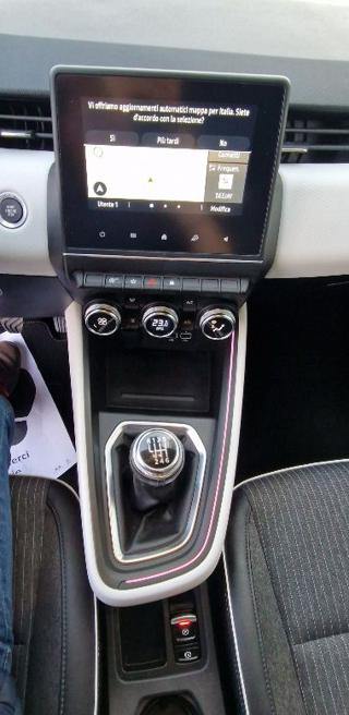 RENAULT Clio usata, con Controllo trazione