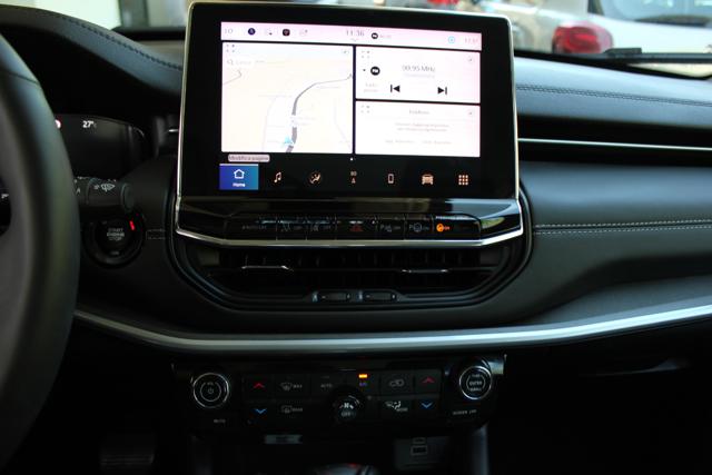 JEEP Compass usata, con Servosterzo