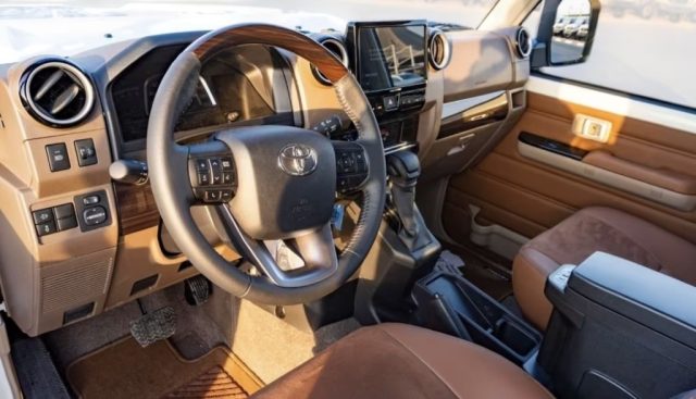 TOYOTA Land Cruiser usata, con Controllo trazione