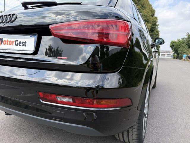 AUDI Q3 usata, con Sensori di parcheggio posteriori