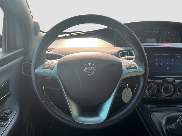 LANCIA Ypsilon usata 11