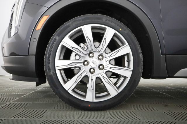 CADILLAC XT4 usata 8
