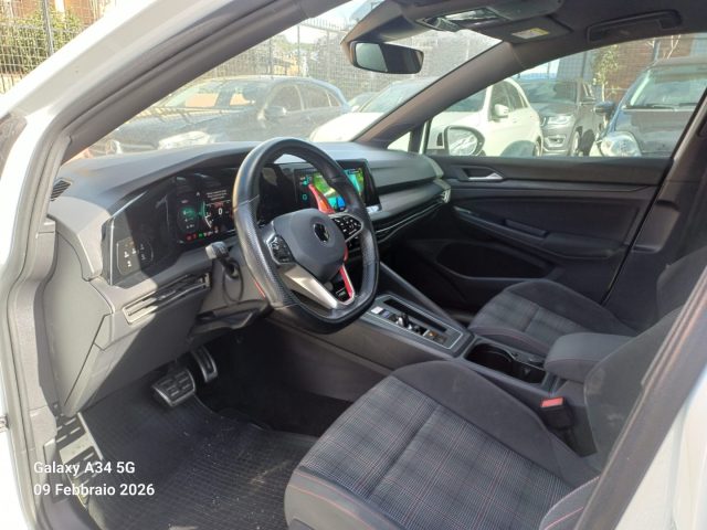 VOLKSWAGEN Golf usata, con Autoradio