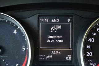 VOLKSWAGEN Passat Alltrack usata, con Bracciolo