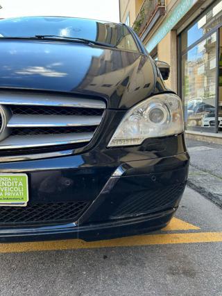 MERCEDES-BENZ Viano usata 28