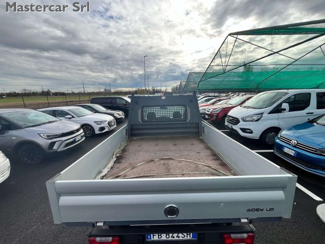 FIAT Doblo usata, con Fari di profondità antiabbagliamento