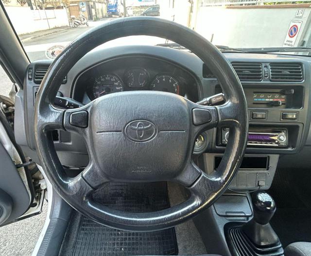 TOYOTA RAV 4 usata, con Servosterzo