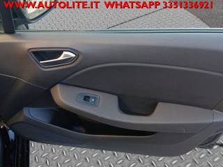 RENAULT Clio usata, con Fari LED
