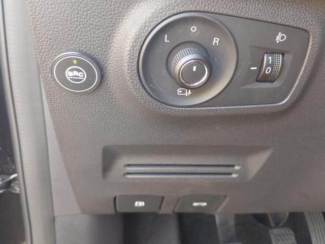 MG ZS usata, con Chiusura centralizzata
