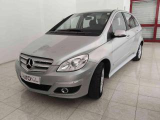 MERCEDES-BENZ B 200 CDI Premium