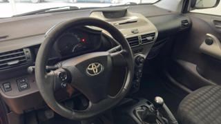 TOYOTA iQ usata, con Cerchi in lega