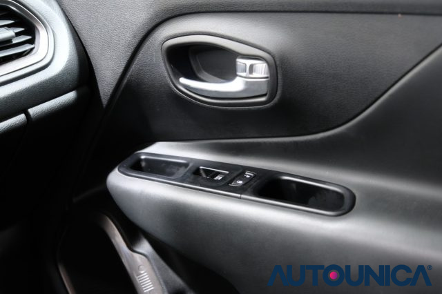 JEEP Renegade usata, con Isofix