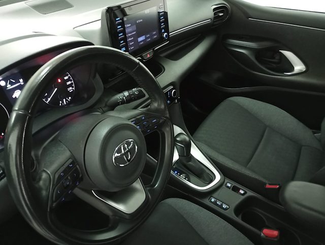 TOYOTA C-HR usata, con Sedile posteriore sdoppiato