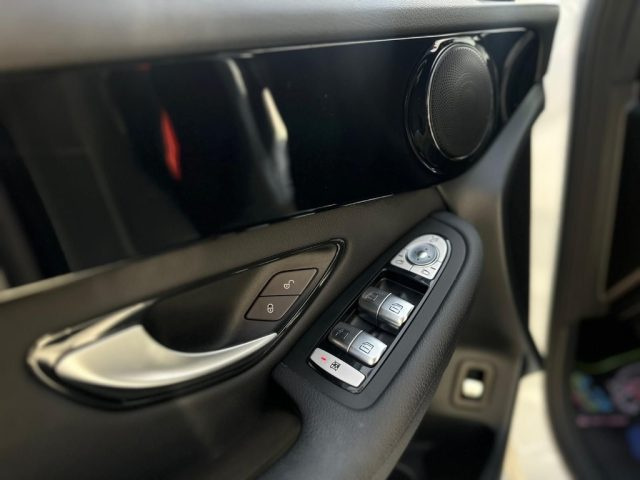 MERCEDES-BENZ GLC 220 usata, con Frenata d