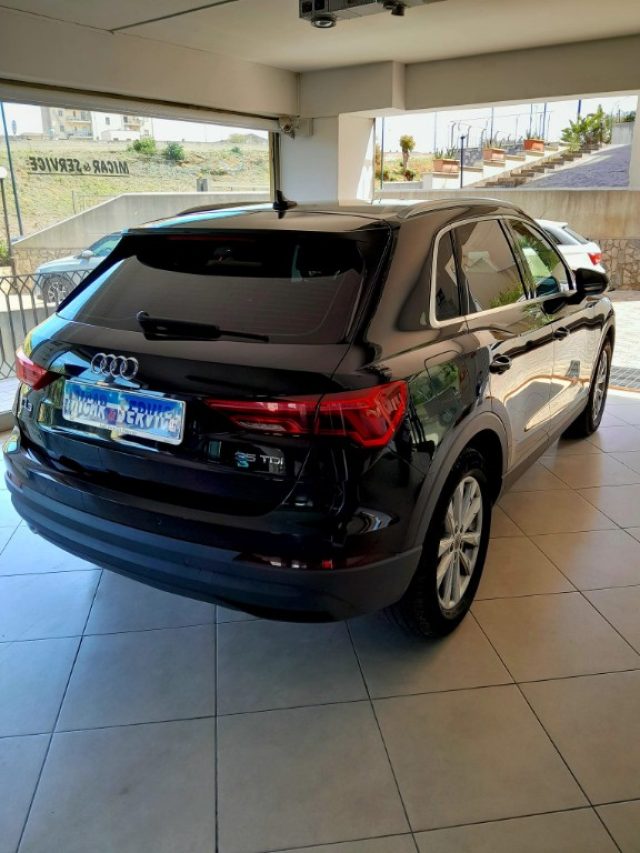 AUDI Q3 usata, con Alzacristalli elettrici