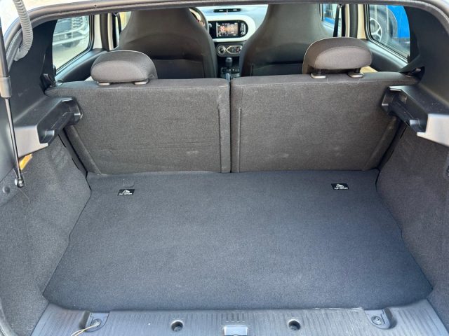 RENAULT Twingo usata 21