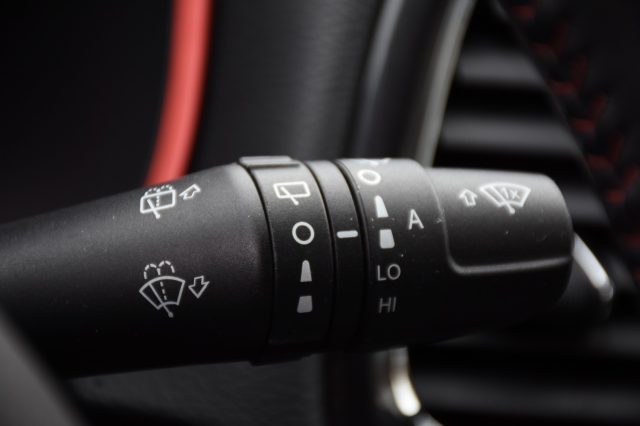 JEEP Compass usata, con Volante in pelle
