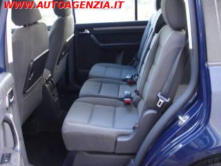 VOLKSWAGEN Touran usata 10