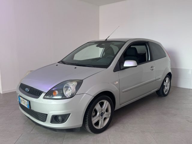 FORD Fiesta usata 2