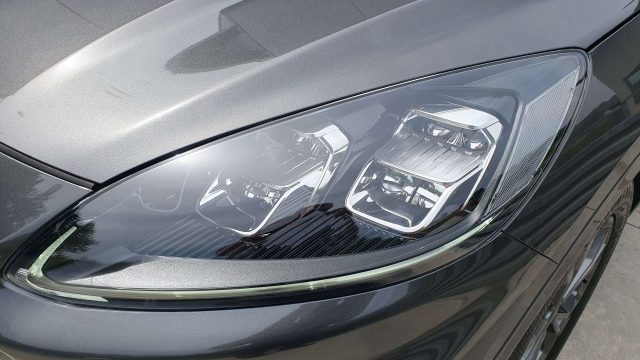 FORD Kuga usata, con Boardcomputer