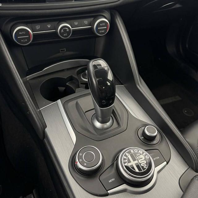 ALFA ROMEO Giulia usata, con USB