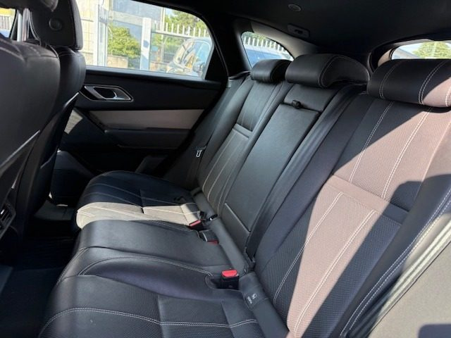 LAND ROVER Range Rover Velar usata, con Boardcomputer