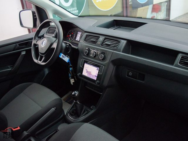VOLKSWAGEN Caddy usata 29