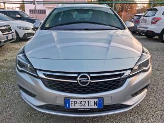 OPEL Astra usata, con Airbag