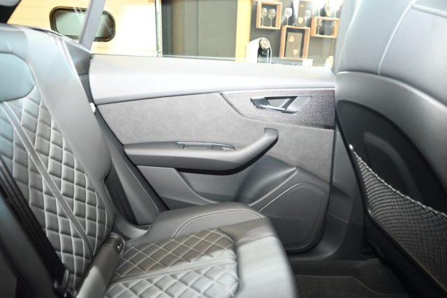 AUDI Q8 usata 75