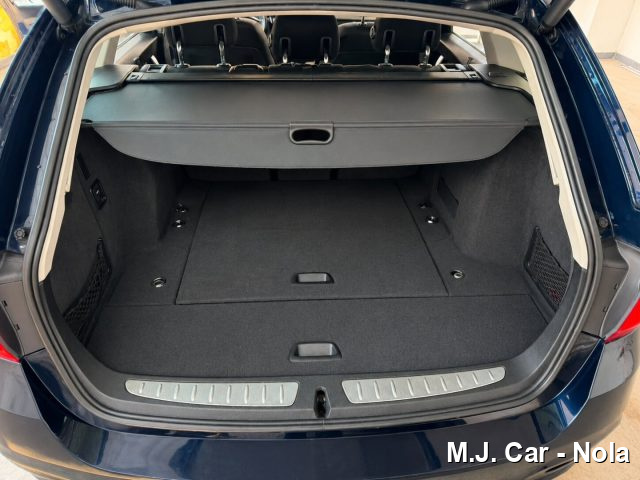 BMW 318 usata, con Sensori di parcheggio anteriori